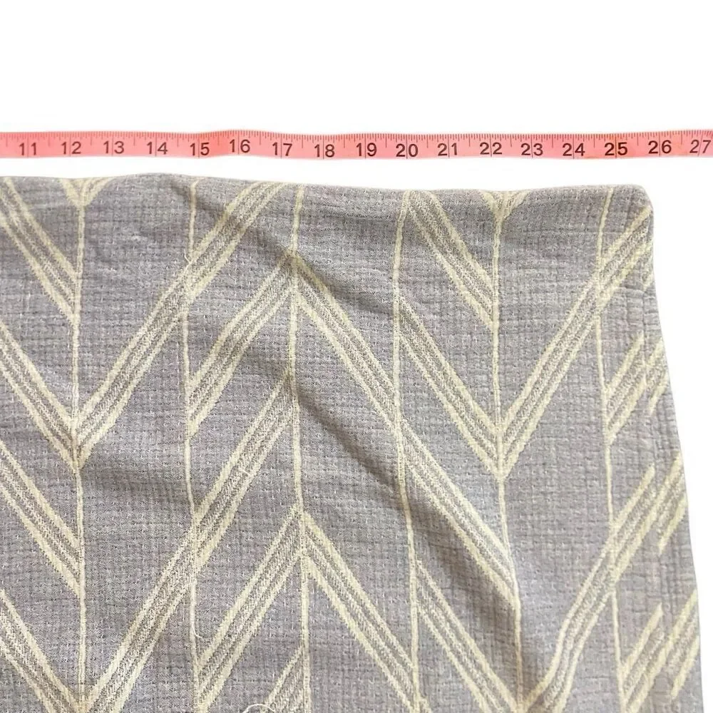 Piu Belle 100% cotton white blue pillow sham zipper chevron pattern